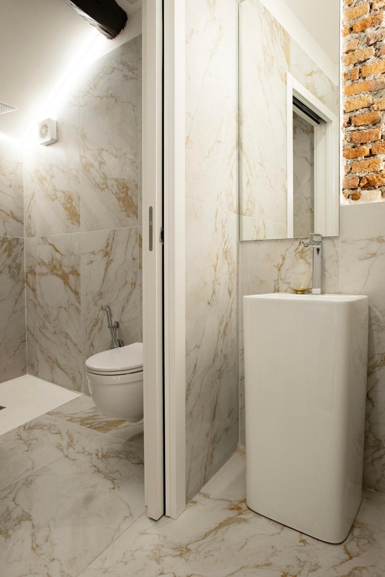 Appartement La Nuova Torretta Sui Navigli à Milan Extérieur photo